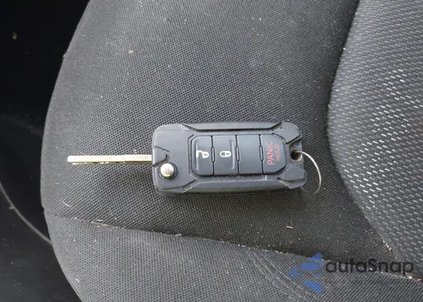 2015 Jeep Renegade Sport from USA, damaged, VIN ZACCJBAH0FPB67365